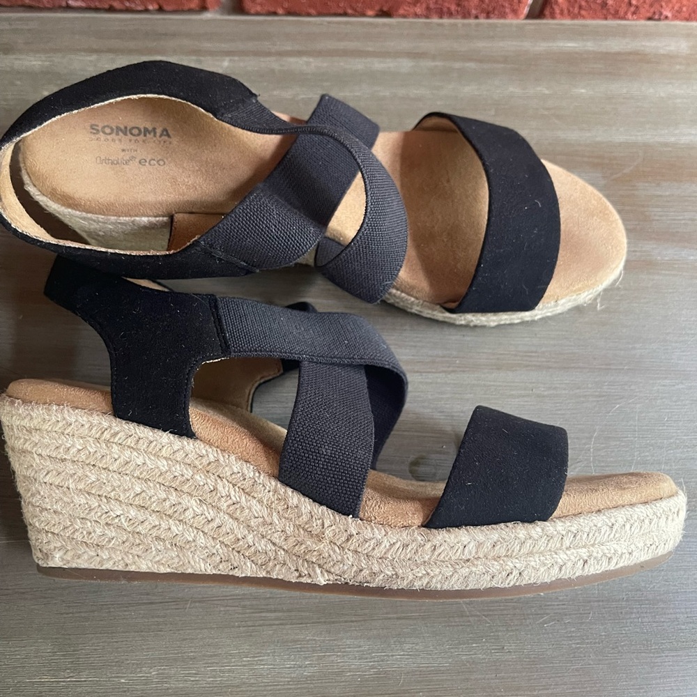 🌞Black Strappy Wedge Sandal